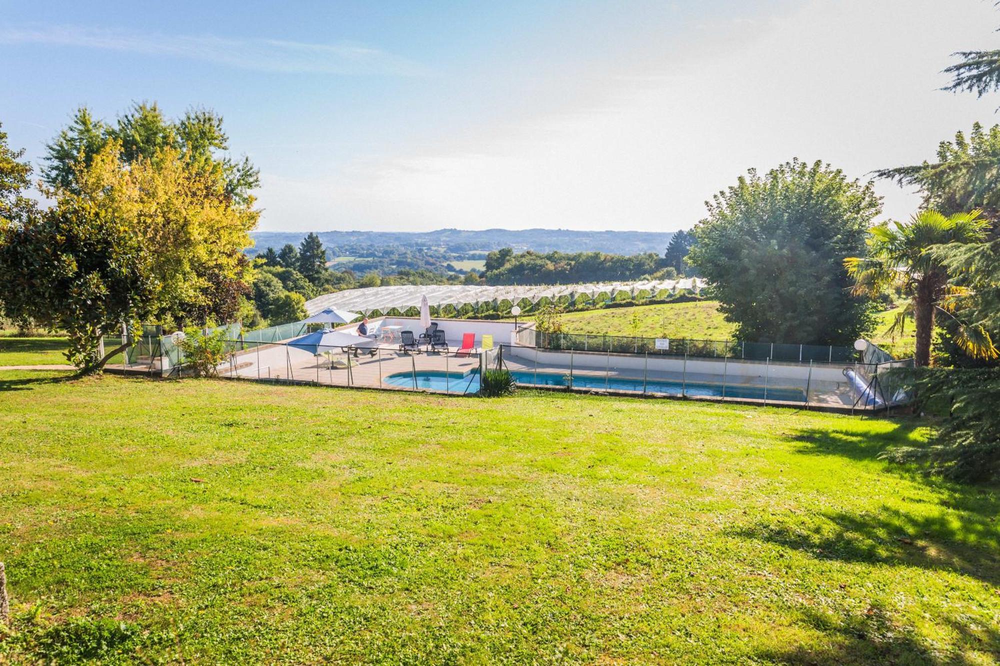 Готель Relais Du Bas Limousin Sadroc Екстер'єр фото